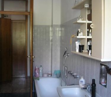 Malnate Bed & Breakfast | La casa dei pini