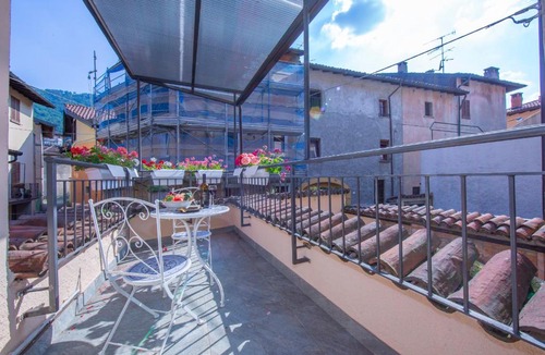Lavena Ponte Tresa Apartment | La Casa del Marione