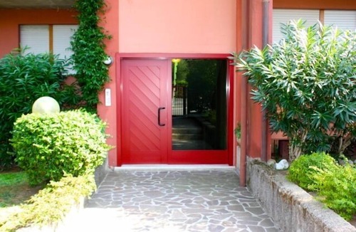 Desenzano del Garda Apartment | La Casa di Gio '- Hilly apartment with lake view, with swimming pool.