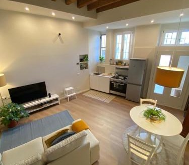 Lomagna Bed & Breakfast | La Casa di Paola