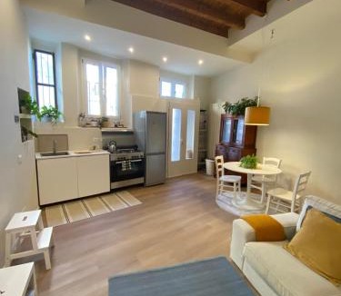 Lomagna Bed & Breakfast | La Casa di Paola