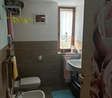 Cortenova Apartment | LA CASA DI PUCCI nel borgo affrescato di PARLASCO