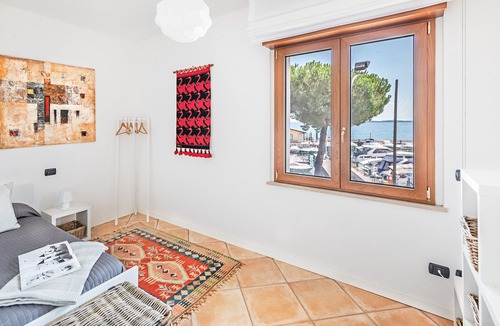 Manerba del Garda Apartment | La Cascata 28 Apartment by Wonderful Italy
