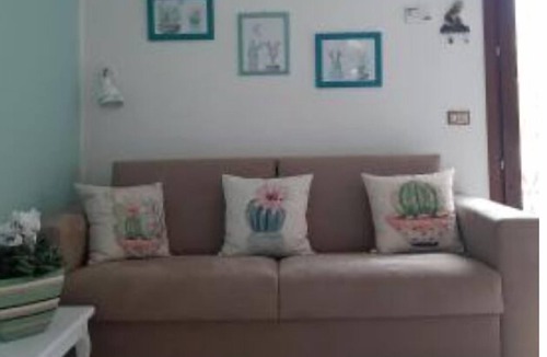 Nave Apartment | La Civetta apartment surrounded by greenery with garden and private parking space