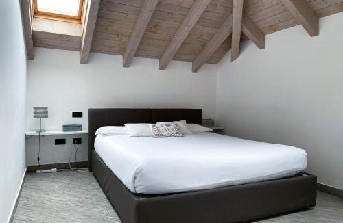 Gallarate Apartment | La Corte del Gallo