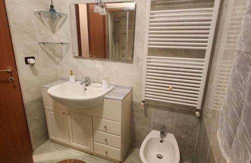 Cornate d'Adda Apartment | La Corte Guesthouse