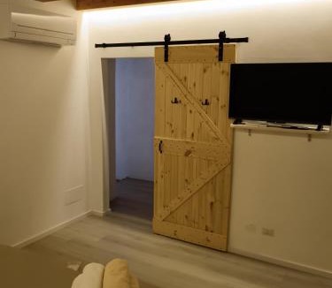 Dalmine Apartment | La Divina Suites