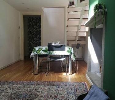 Borgo San Leonardo House | La Fiascona, grazioso monolocale soppalcato, Bergamo centro