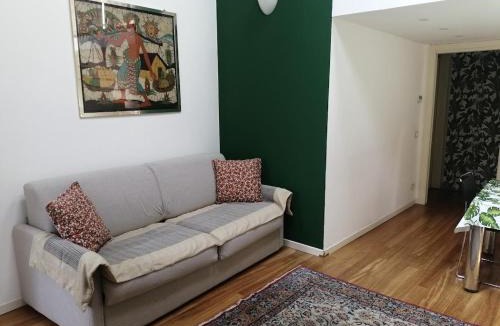 Borgo San Leonardo House | La Fiascona, grazioso monolocale soppalcato, Bergamo centro
