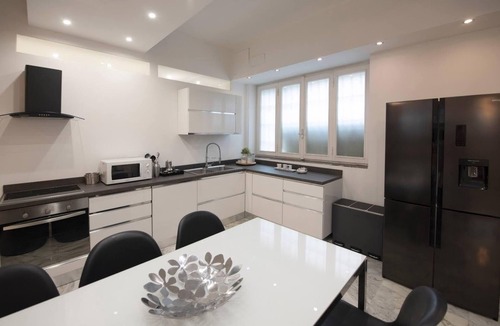 Zona Solari Apartment | La Galleria Milan - Your Chic Urban Retreat in Solari District