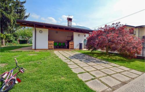Artogne House | La Gallina