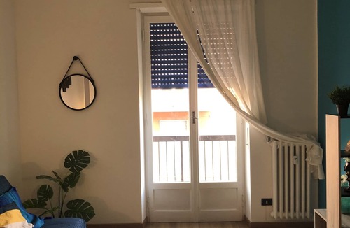 Corsico Apartment | La Maison Bleue sul Naviglio