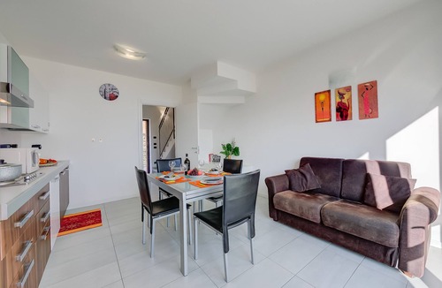 Calozzo Apartment | La Perla Di Pianello, Pianello del Lario, Italy