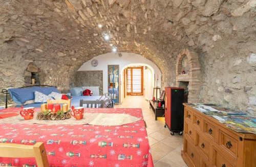Roe Volciano Apartment | la taverna da Irene