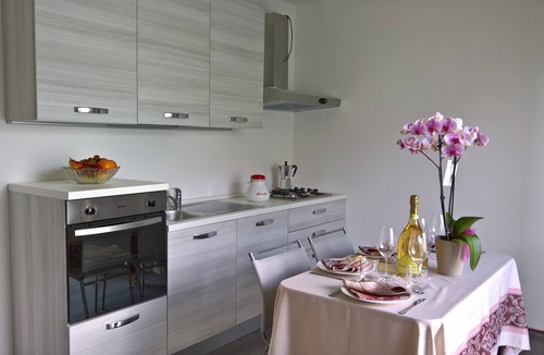 Sala Comacina Apartment | La Terrazza apartment with stunnig lake view, private car place nera comacina Is