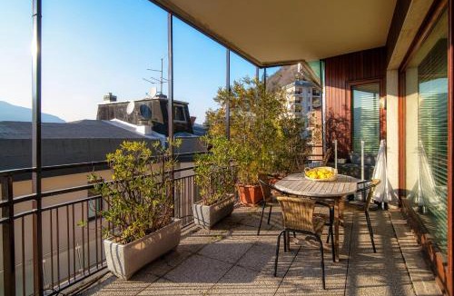 Como Apartment | Lake and city view apartment - Downtown Como
