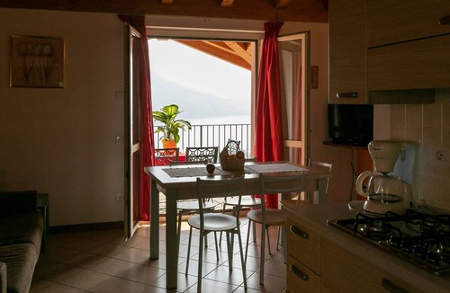 Vercana Apartment | Lake Como - Residence La Collina - Hazelnut