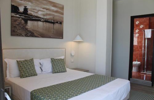 Monte Bed & Breakfast | Lake Garda Beach Hostel