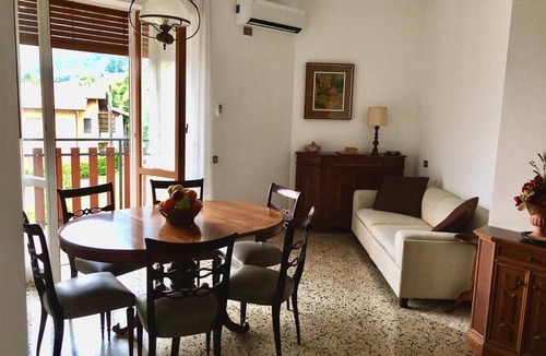 Vassena Apartment | Lake View Apartment Vassena