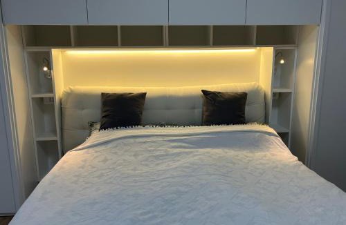 Paratico Apartment | Lake View Terrace