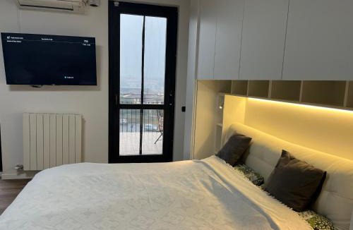 Paratico Apartment | Lake View Terrace