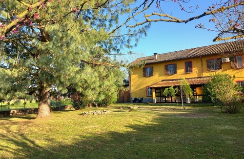 Voghera House | Large house in the countryside, relax a few miles from highways.Large garden