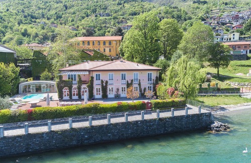 Calozzo Villa | Large lakeside villa with pool and beach access! - Villa Maia