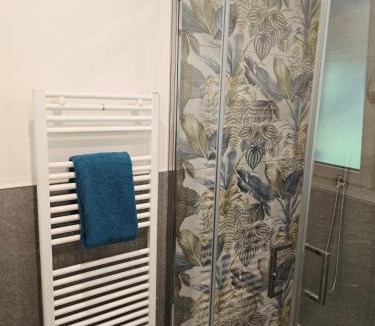 Moltrasio House | Le 2 valli