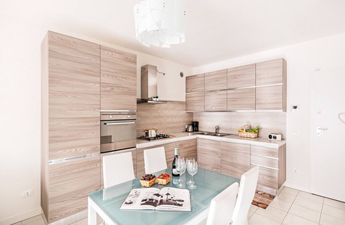 Lonato del Garda Apartment | Le Corti Caterina B2 Apartment by Wonderful Italy