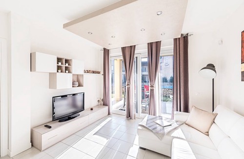 Lonato del Garda Apartment | Le Corti Caterina B2