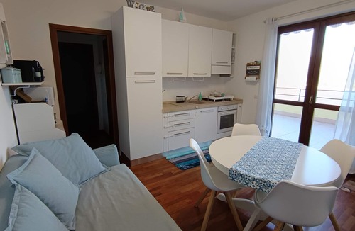 Fonteno House | Le Terrazze - Three-room apartment with terrace and shared pool on Lake Iseo