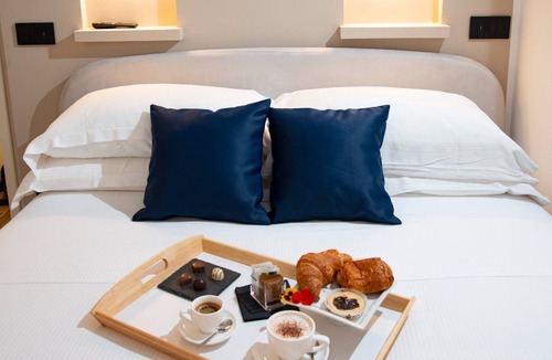 Lovere Old Town Bed & Breakfast | LE TORRI