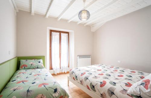 Pusiano Apartment | Le tre Ninfee di Pusiano! Free Parking