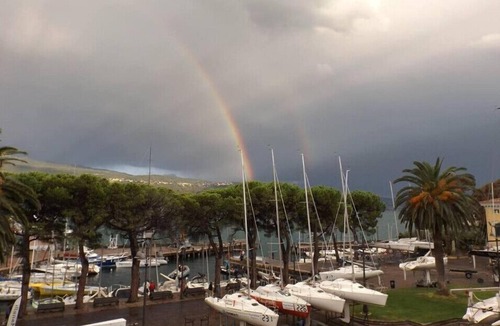 Bogliaco Apartment | Le Vele, Theater Home - in the centre of Bogliaco with marvellous lake view
