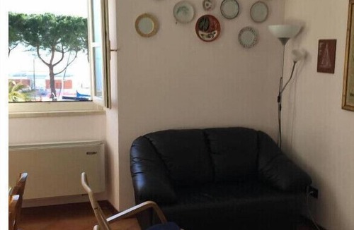 Bogliaco Apartment | Le Vele, Theater Home - in the centre of Bogliaco with marvellous lake view