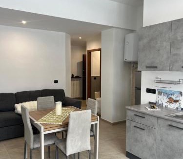 Tetti Mecci Apartment | Lemon Suite - Titty's Studio - Limone Piemonte