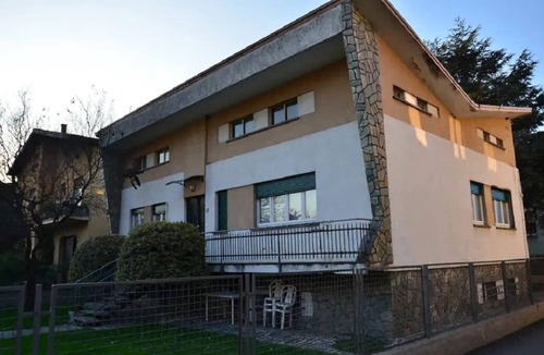 Dervio House | LEO'S HOUSE 2 villa with two apartments