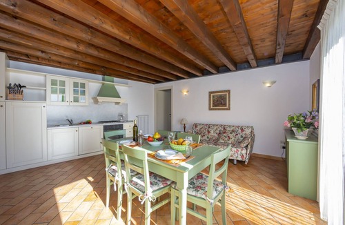 Liano-Formaga Apartment | Liano Orchidea -Terrace & parking, Gargnano, Italy