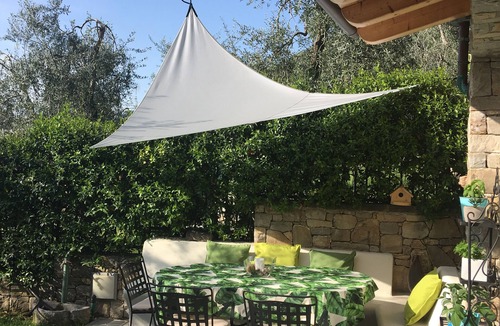 Limone sul Garda Apartment | Limone - Small house surrounded by greenery with lake view