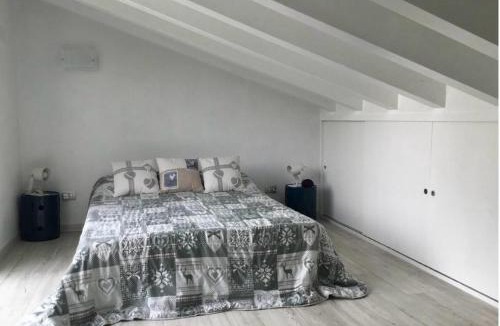 Esmate House | LITTLE PARADISE - ISEO LAKE