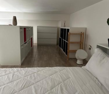 Calvairate Apartment | Loft moderno con terrazzo