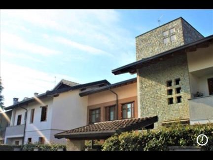 Lomagna Apartment | Loft villaggio dei pini