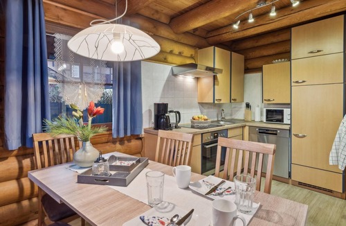 Dankerode Ski Chalet | Log Cabin with Garden in Harz