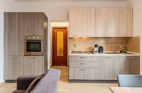 Vignola Apartment | Lovely apartment for 4 people with WIFI, TV, balcony and pets allowed