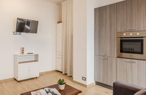 Vignola Apartment | Lovely apartment for 4 people with WIFI, TV, balcony and pets allowed