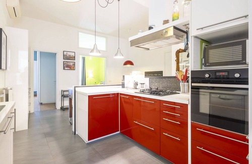 Ticinese Apartment | Lovely apartment for 4 people with A/C, WIFI, TV and balcony