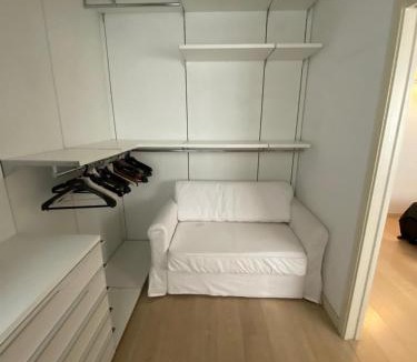 Centro Direzionale Apartment | Lovely apartment in the new Porta Nuova area