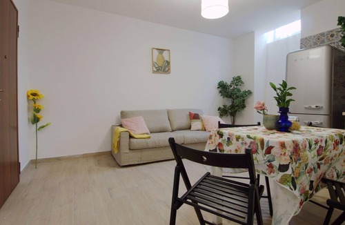 Calvairate Apartment | Lovely Apartment near the Baths of Milan near the city center!