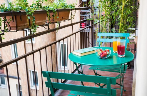 Centro Storico Apartment | Lovely Studio with Terrace in the heart of Milan