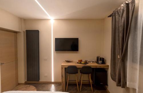 Villa Dalegno House | Lucalì Mountain Room